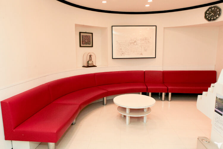 ホワイトエッセンス株式会社 名古屋アリスデンタルクリニックの正社員 歯科衛生士の求人情報イメージ3