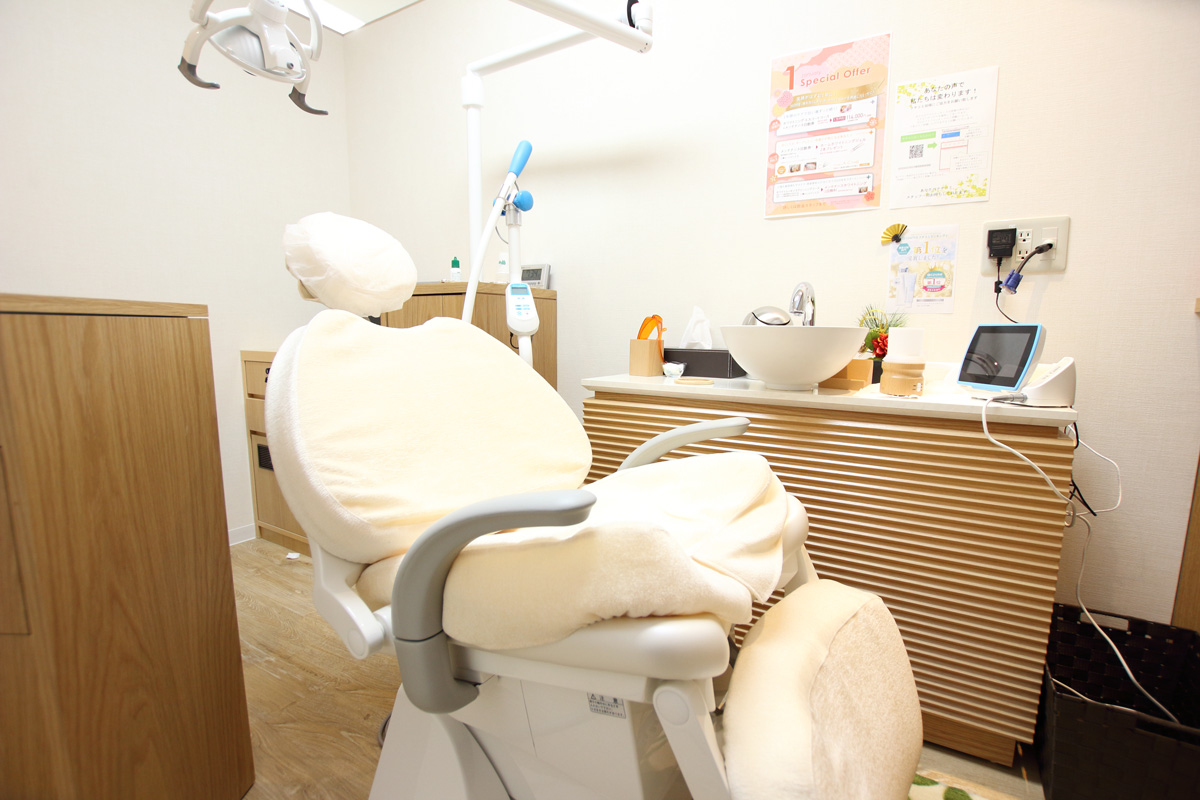 ホワイトエッセンス株式会社 ホワイトエッセンス梅田新道矯正歯科の正社員 歯科衛生士の求人情報イメージ5